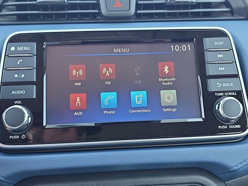 New 2025 Nissan Versa SV w/ Trunk Package image 20