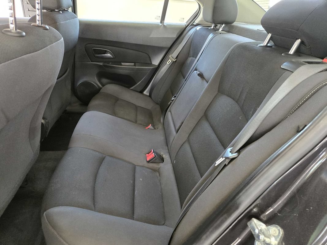 Used 2016 Chevrolet Cruze LT FWD image 25