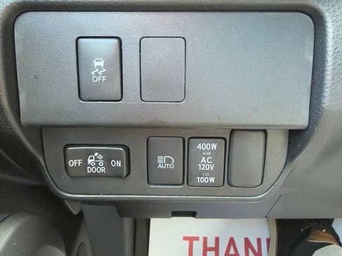 Used 2023 Toyota Tacoma TRD Sport AWD/4WD image 24