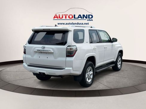 Used 2018 Toyota 4Runner SR5 Premium AWD/4WD image 4