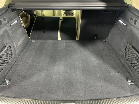 Used 2023 Audi Q5 e Premium Plus w/ Premium Plus Package image 14