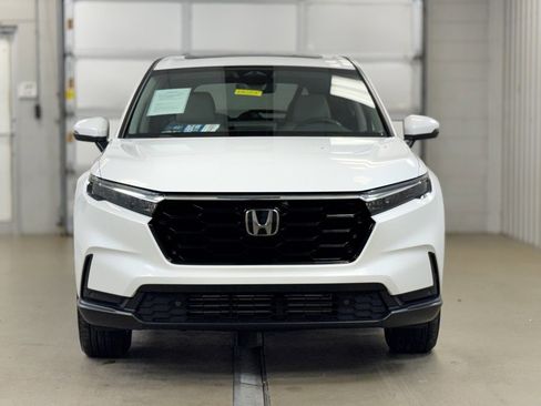 Used 2025 Honda CR-V EX-L image 2