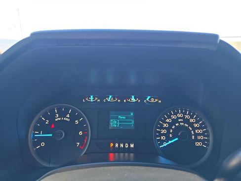 Used 2018 Ford F150 XLT w/ XTR Package image 24