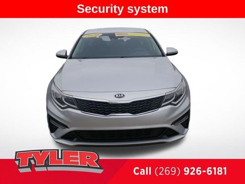 Used 2020 Kia Optima LX FWD image 2