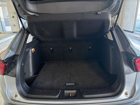 Used 2025 Chevrolet Trax LT image 35
