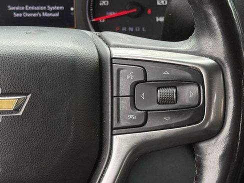 Used 2022 Chevrolet Silverado 2500 LT w/ Convenience Package AWD/4WD image 16