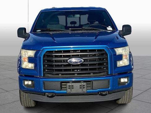 Used 2016 Ford F150 XLT w/ Equipment Group 302A Luxury image 4