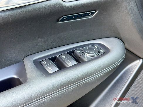 Used 2024 Cadillac XT6 Sport image 18