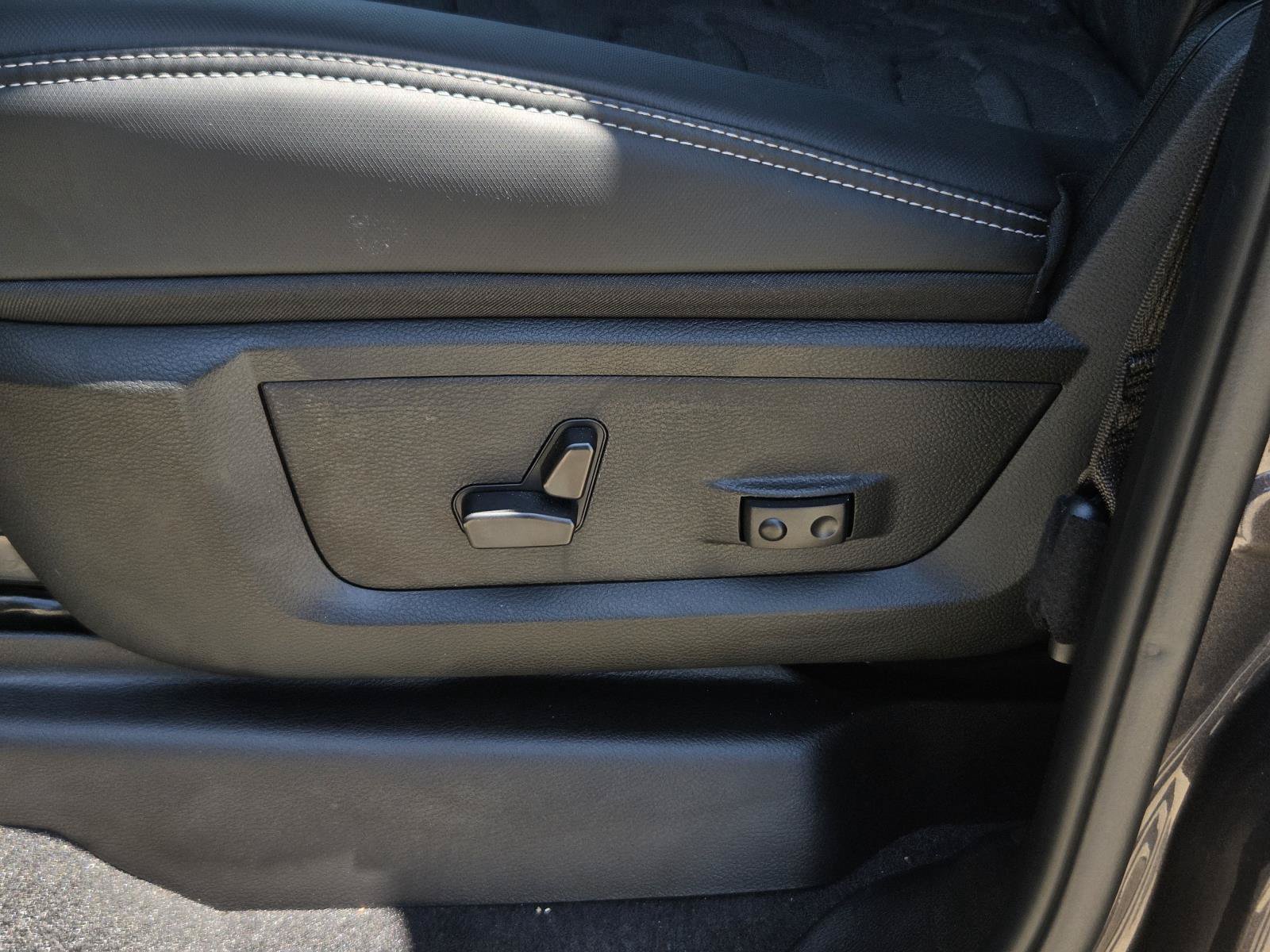 Used 2025 RAM 2500 Rebel AWD/4WD image 28
