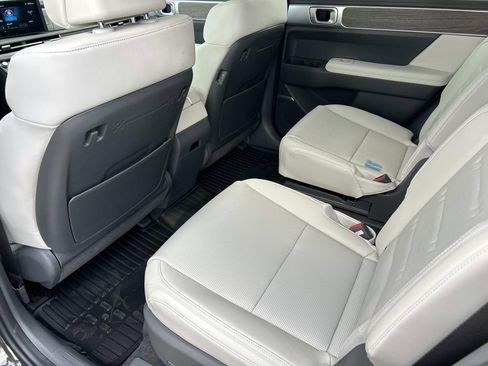 New 2026 Hyundai Santa Fe Calligraphy FWD image 19