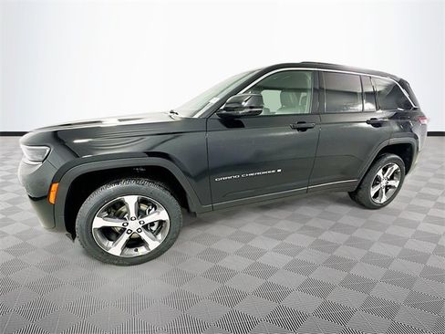New 2026 Jeep Grand Cherokee Limited image 24