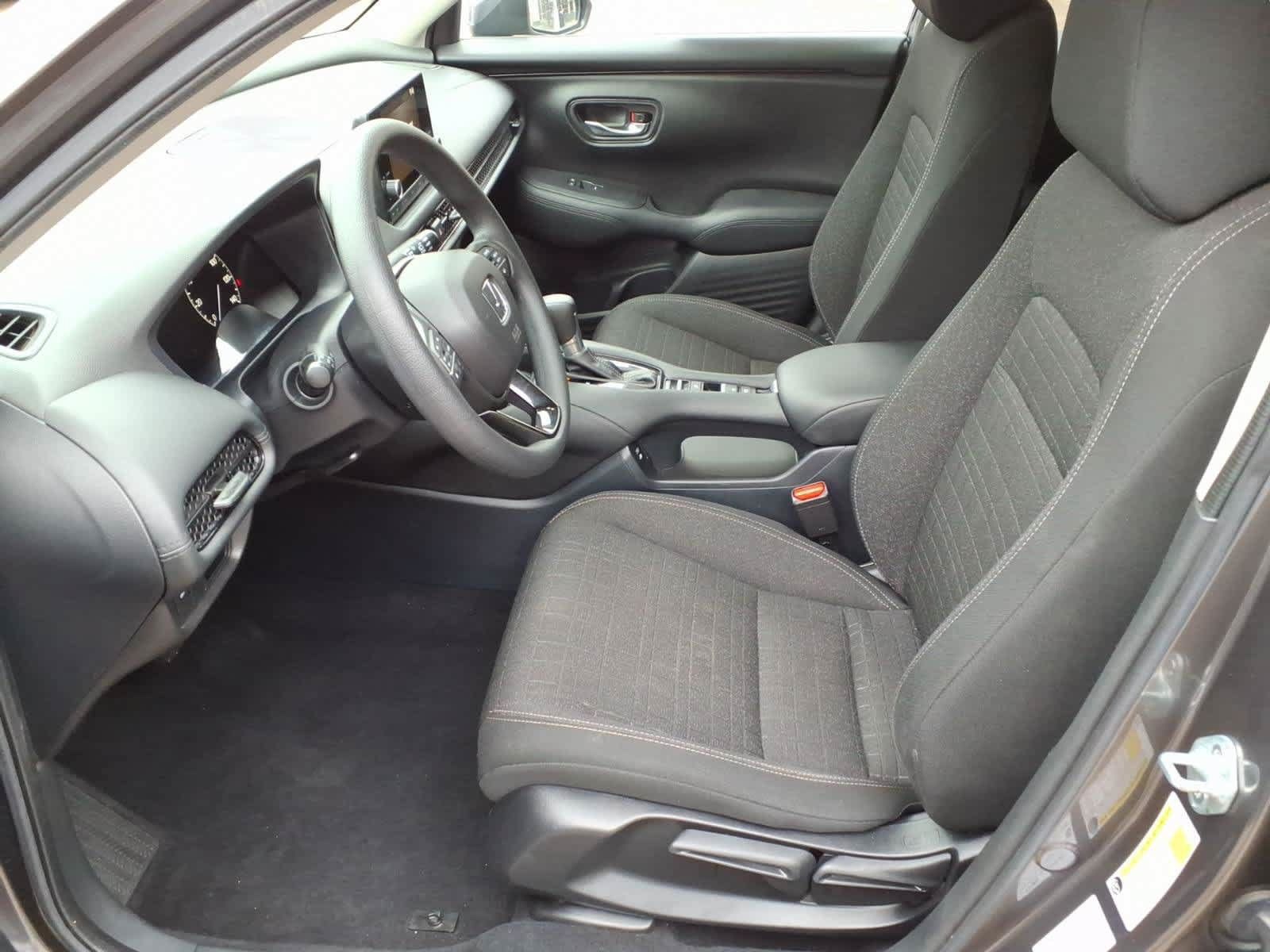 Used 2024 Honda HR-V LX image 14