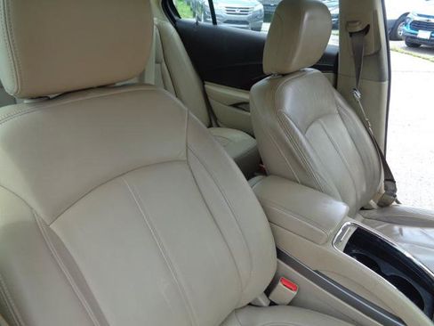 Used 2012 Buick LaCrosse Premium FWD image 23