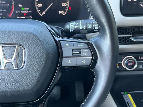 Used 2025 Honda HR-V EX-L image 21