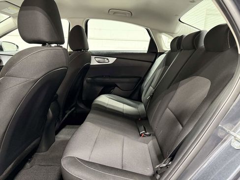 Used 2024 Kia Forte LXS FWD image 17