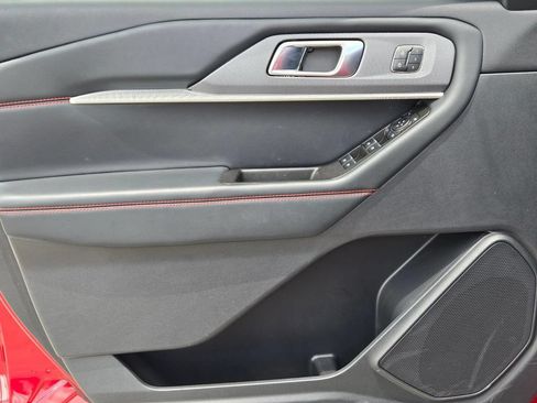 Used 2025 Ford Explorer ST-Line w/ Premium Package RWD image 12