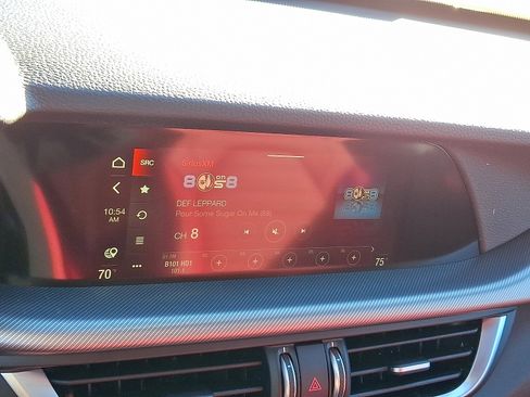 New 2025 Alfa Romeo Stelvio Sprint image 15