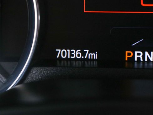 Used 2020 Ford F250 Lariat w/ Lariat Ultimate Package image 17