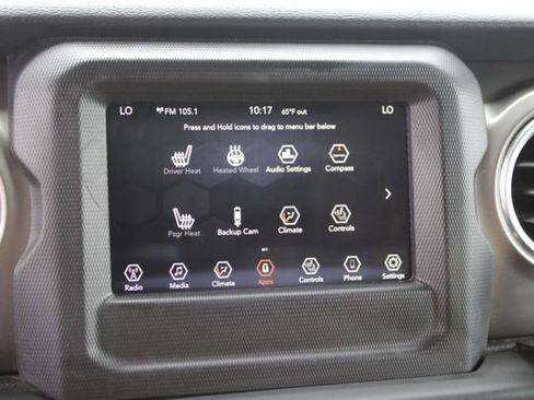 Used 2018 Jeep Wrangler Unlimited Rubicon w/ LED Lighting Group AWD/4WD image 24