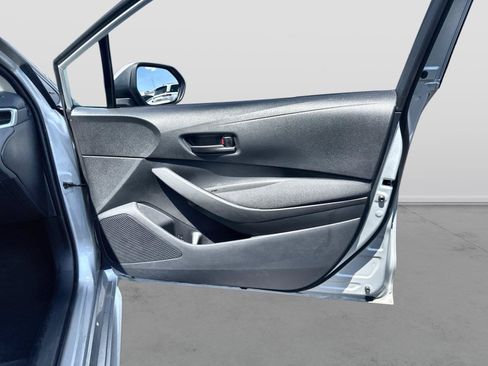 Used 2024 Toyota Corolla LE FWD image 13