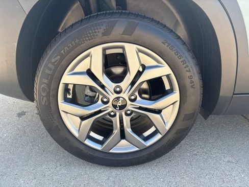 Used 2024 Kia Seltos S FWD image 10