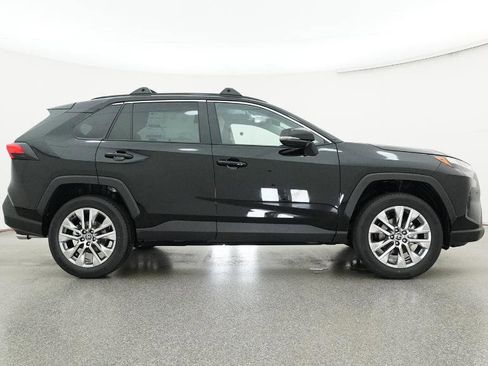 New 2025 Toyota RAV4 XLE Premium image 9