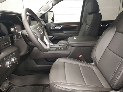 New 2026 GMC Sierra 2500 Denali w/ Denali Reserve Package AWD/4WD image 23