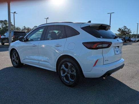 Certified 2023 Ford Escape ST-Line w/ Tech Pack #1 image 6