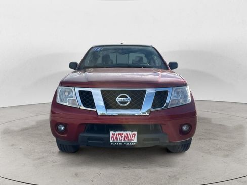 Used 2014 Nissan Frontier SV w/ SV Value Truck Package AWD/4WD image 2