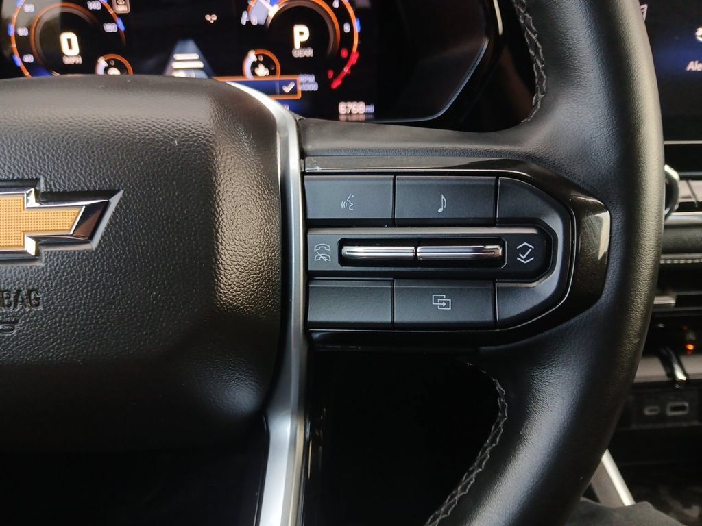 Used 2024 Chevrolet Colorado LT w/ LT Convenience Package RWD image 23