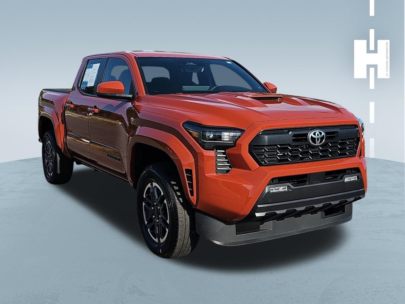 Used 2025 Toyota Tacoma TRD Sport AWD/4WD image 1