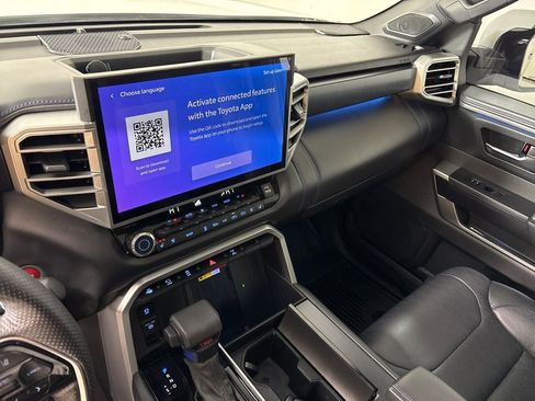 Used 2024 Toyota Tundra Platinum w/ TRD Off-Road Package image 29