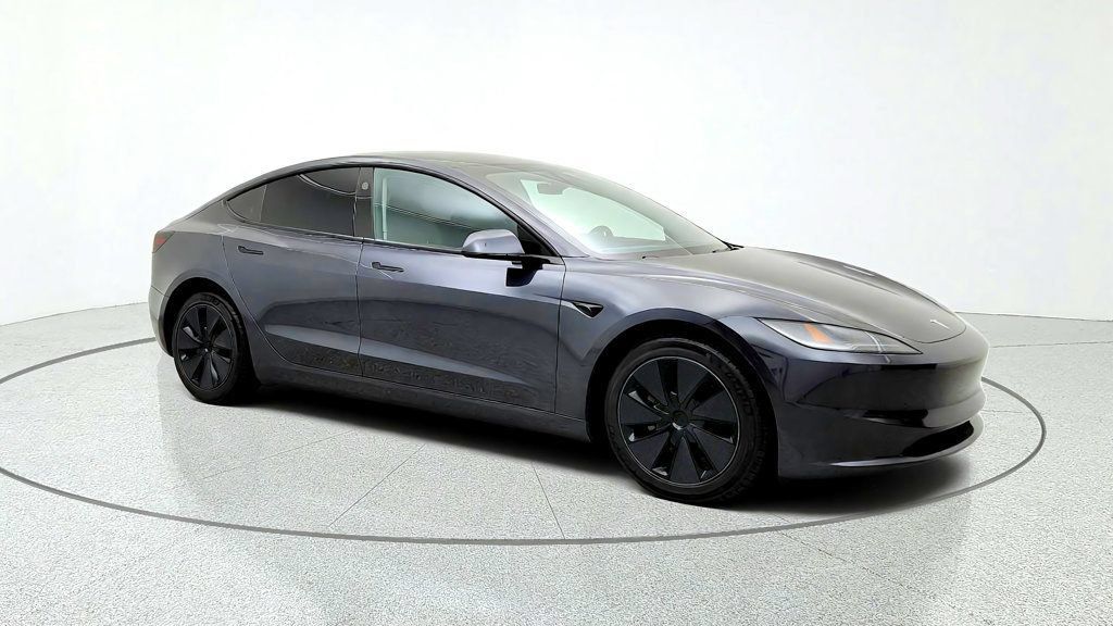 Used 2025 Tesla Model 3 Long Range RWD image 3