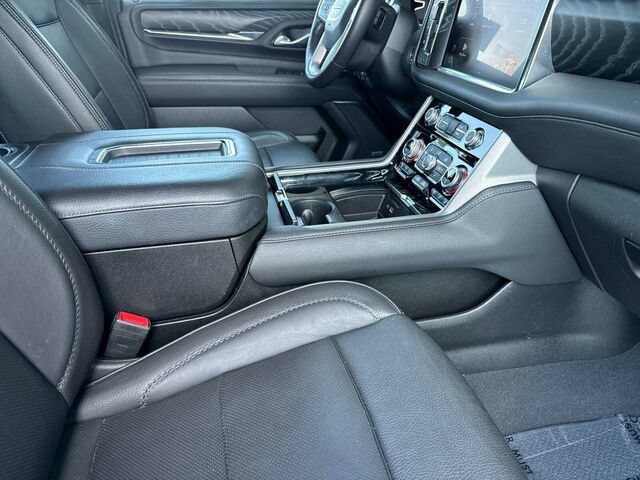 Used 2023 GMC Yukon XL Denali w/ Denali Reserve Package AWD/4WD image 20