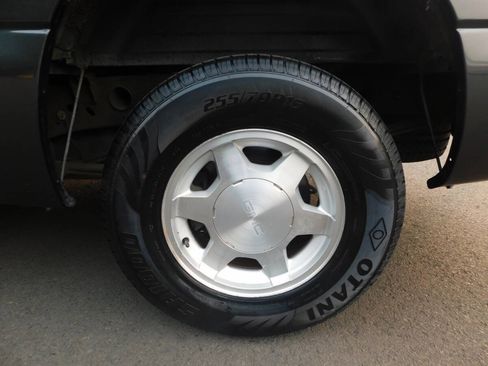 Used 2004 GMC Sierra 1500 SLE RWD image 20