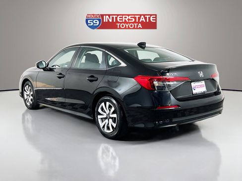 Used 2022 Honda Civic LX image 5