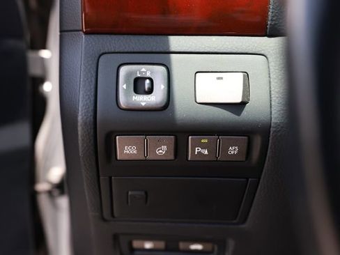 Used 2011 Lexus LS 460 w/ Luxury Value Edition RWD image 52