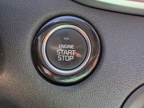 Used 2020 Kia Sorento S AWD/4WD image 17