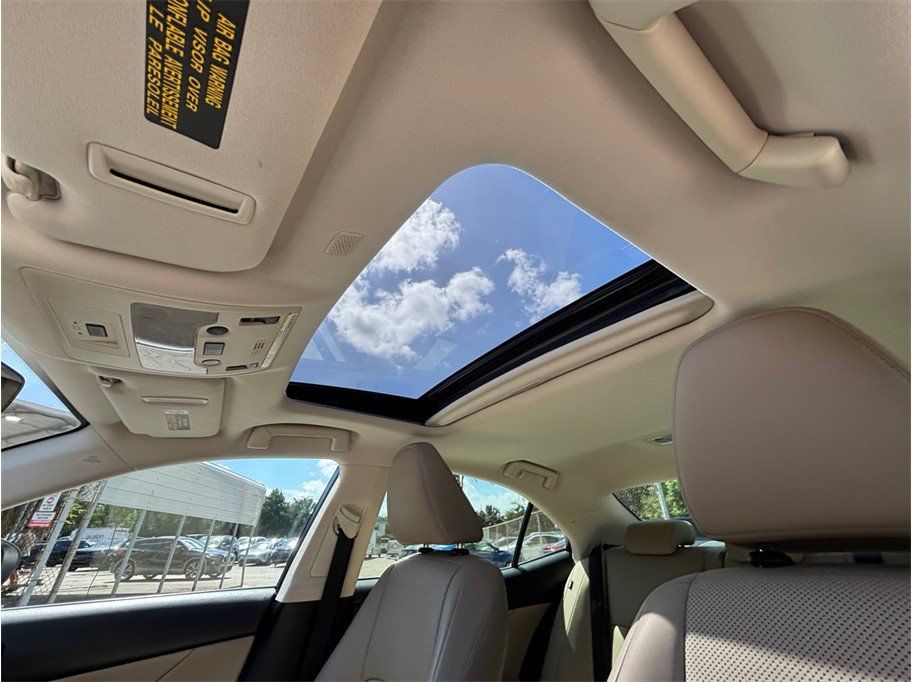 Used 2020 Lexus IS 300 AWD w/ Accessory Package image 32