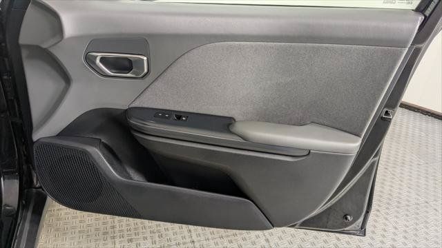 Used 2025 Kia K4 EX FWD image 22