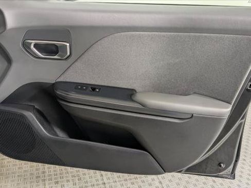 Used 2025 Kia K4 EX FWD image 22