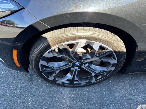 Certified 2025 BMW 330i Sedan RWD image 12