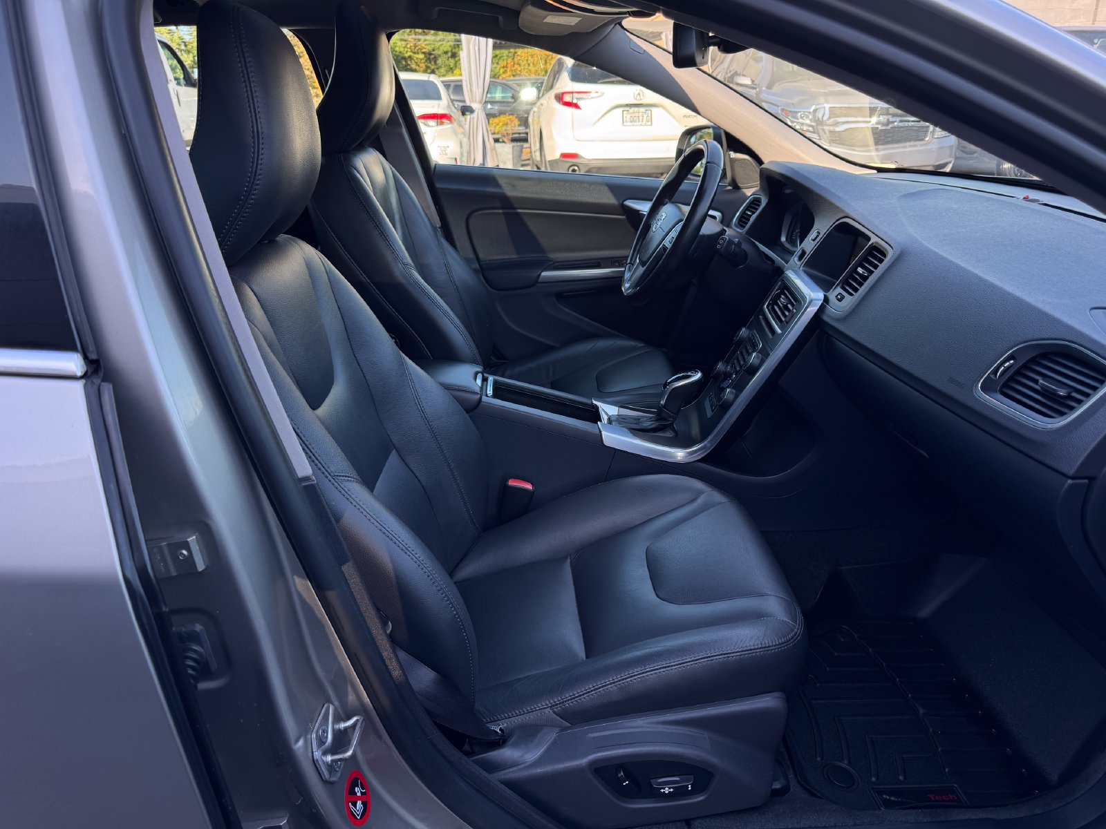 Used 2015 Volvo V60 T5 Premier FWD image 21