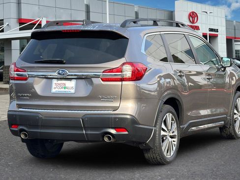 Used 2021 Subaru Ascent Limited w/ Technology Package image 4