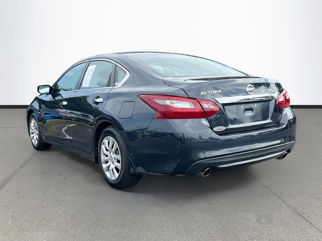 Used 2018 Nissan Altima 2.5 S w/ S Convenience Package FWD image 5