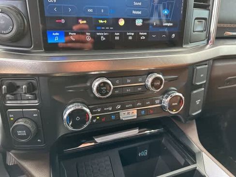 Used 2024 Ford F350 King Ranch w/ Chrome Package image 9