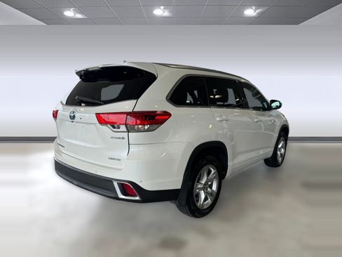 Used 2018 Toyota Highlander Limited AWD/4WD image 9
