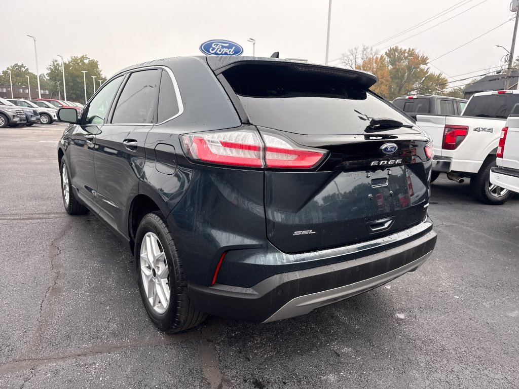 Used 2024 Ford Edge SEL w/ Convenience Package AWD/4WD image 9