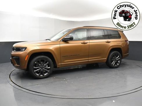 New 2026 Jeep Grand Cherokee L Limited image 3