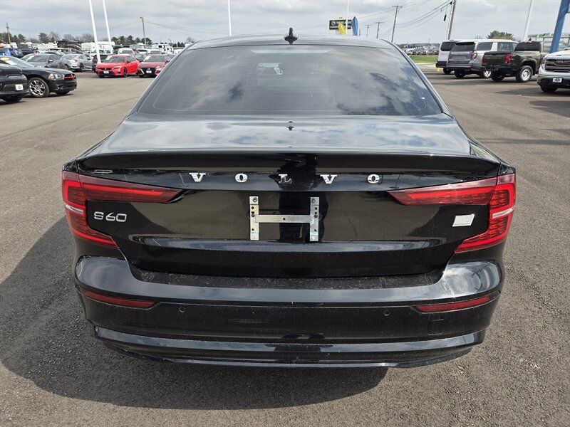 Used 2023 Volvo S60 T8 Plus AWD/4WD image 4